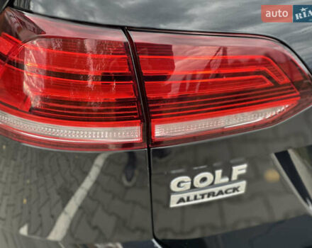 Черный Фольксваген Гольф, объемом двигателя 2 л и пробегом 270 тыс. км за 18500 $, фото 13 на Automoto.ua