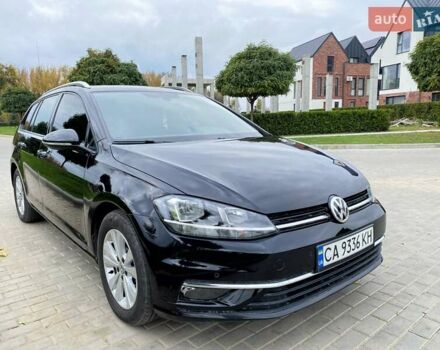 Черный Фольксваген Гольф, объемом двигателя 1.6 л и пробегом 253 тыс. км за 13750 $, фото 7 на Automoto.ua