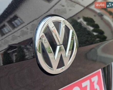 Черный Фольксваген Гольф, объемом двигателя 1.97 л и пробегом 235 тыс. км за 15950 $, фото 87 на Automoto.ua