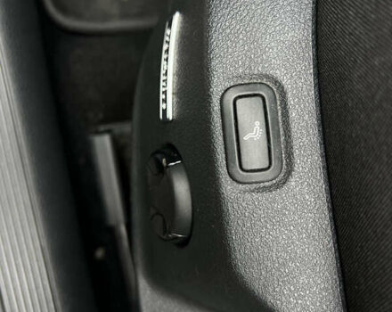 Черный Фольксваген Гольф, объемом двигателя 1.97 л и пробегом 244 тыс. км за 14700 $, фото 11 на Automoto.ua