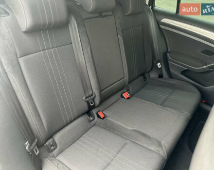 Черный Фольксваген Гольф, объемом двигателя 2 л и пробегом 270 тыс. км за 18500 $, фото 20 на Automoto.ua