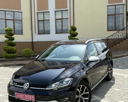 Черный Фольксваген Гольф, объемом двигателя 2 л и пробегом 198 тыс. км за 16950 $, фото 2 на Automoto.ua