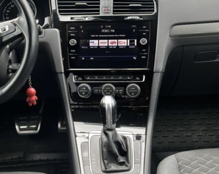 Черный Фольксваген Гольф, объемом двигателя 2 л и пробегом 252 тыс. км за 14200 $, фото 16 на Automoto.ua