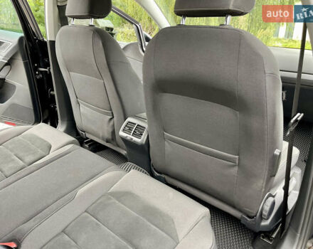 Чорний Фольксваген Гольф, об'ємом двигуна 1.6 л та пробігом 258 тис. км за 12599 $, фото 29 на Automoto.ua