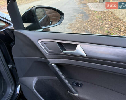 Фольксваген Гольф 2018 в Виннице на Automoto.ua Черный Фольксваген Гольф, объемом двигателя 1.6 л и пробегом 211 тыс. км за 12700 $, фото 30 на Automoto.ua