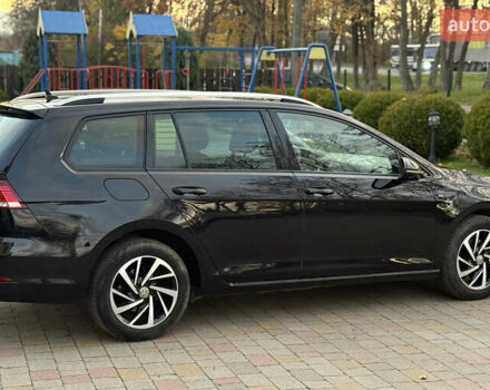 Черный Фольксваген Гольф, объемом двигателя 1.6 л и пробегом 210 тыс. км за 13650 $, фото 13 на Automoto.ua