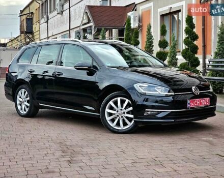 Черный Фольксваген Гольф, объемом двигателя 1.97 л и пробегом 235 тыс. км за 15950 $, фото 2 на Automoto.ua