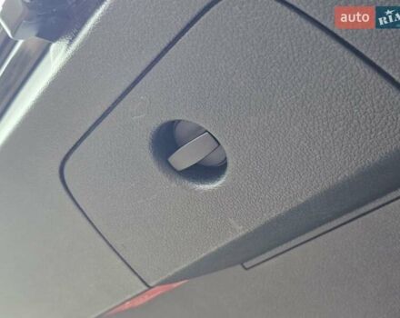 Черный Фольксваген Гольф, объемом двигателя 1.97 л и пробегом 235 тыс. км за 15950 $, фото 92 на Automoto.ua