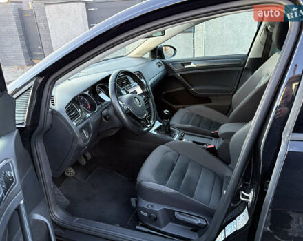 Фольксваген Гольф 2018 в Виннице на Automoto.ua Черный Фольксваген Гольф, объемом двигателя 1.6 л и пробегом 211 тыс. км за 12700 $, фото 15 на Automoto.ua