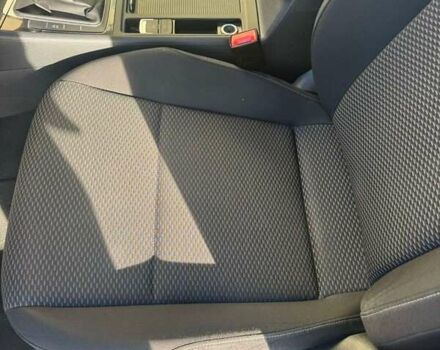 Черный Фольксваген Гольф, объемом двигателя 1.6 л и пробегом 175 тыс. км за 11814 $, фото 3 на Automoto.ua