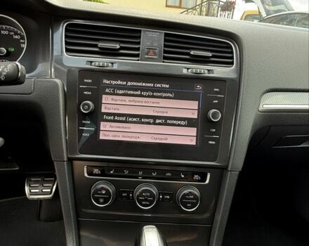 Черный Фольксваген Гольф, объемом двигателя 2 л и пробегом 198 тыс. км за 16950 $, фото 20 на Automoto.ua