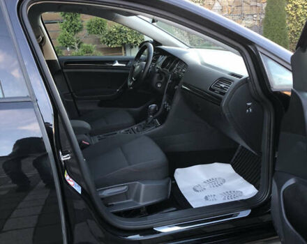 Черный Фольксваген Гольф, объемом двигателя 1.97 л и пробегом 227 тыс. км за 14950 $, фото 27 на Automoto.ua