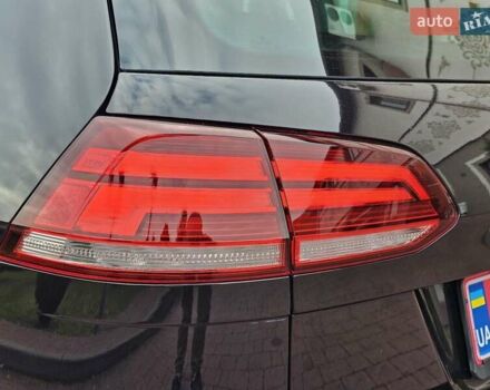 Черный Фольксваген Гольф, объемом двигателя 1.97 л и пробегом 235 тыс. км за 15950 $, фото 81 на Automoto.ua