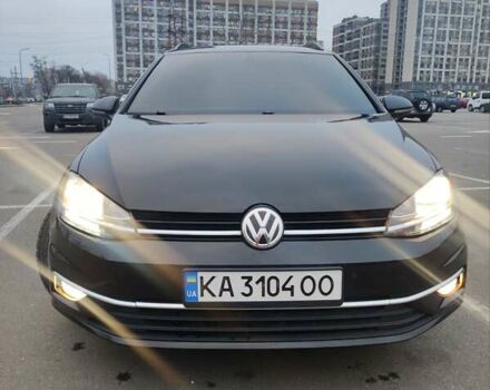 Черный Фольксваген Гольф, объемом двигателя 2 л и пробегом 268 тыс. км за 13500 $, фото 13 на Automoto.ua