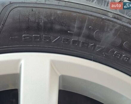 Черный Фольксваген Гольф, объемом двигателя 1.97 л и пробегом 235 тыс. км за 15950 $, фото 31 на Automoto.ua