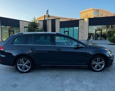 Чорний Фольксваген Гольф, об'ємом двигуна 1.6 л та пробігом 290 тис. км за 12000 $, фото 3 на Automoto.ua