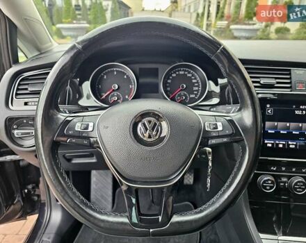 Черный Фольксваген Гольф, объемом двигателя 1.97 л и пробегом 235 тыс. км за 15950 $, фото 111 на Automoto.ua