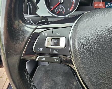 Черный Фольксваген Гольф, объемом двигателя 1.97 л и пробегом 235 тыс. км за 15950 $, фото 115 на Automoto.ua