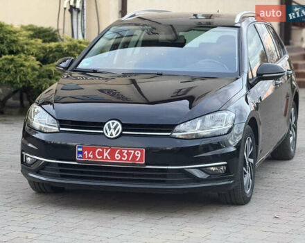 Черный Фольксваген Гольф, объемом двигателя 1.6 л и пробегом 210 тыс. км за 13650 $, фото 3 на Automoto.ua