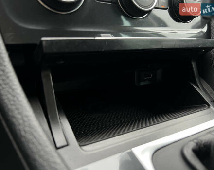 Черный Фольксваген Гольф, объемом двигателя 1.97 л и пробегом 244 тыс. км за 14700 $, фото 19 на Automoto.ua