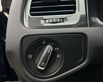 Черный Фольксваген Гольф, объемом двигателя 1.97 л и пробегом 244 тыс. км за 14700 $, фото 12 на Automoto.ua