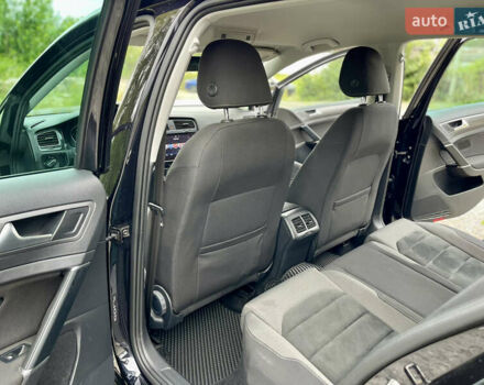 Чорний Фольксваген Гольф, об'ємом двигуна 1.6 л та пробігом 258 тис. км за 12599 $, фото 27 на Automoto.ua