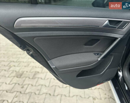 Черный Фольксваген Гольф, объемом двигателя 2 л и пробегом 270 тыс. км за 18500 $, фото 24 на Automoto.ua