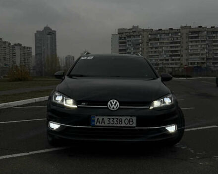 Чорний Фольксваген Гольф, об'ємом двигуна 1.97 л та пробігом 255 тис. км за 25000 $, фото 2 на Automoto.ua