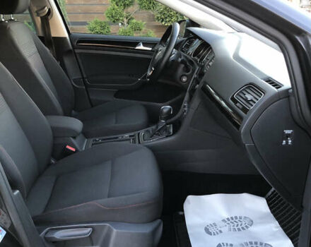 Черный Фольксваген Гольф, объемом двигателя 1.97 л и пробегом 227 тыс. км за 14950 $, фото 25 на Automoto.ua