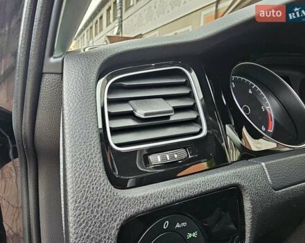 Черный Фольксваген Гольф, объемом двигателя 1.97 л и пробегом 235 тыс. км за 15950 $, фото 114 на Automoto.ua