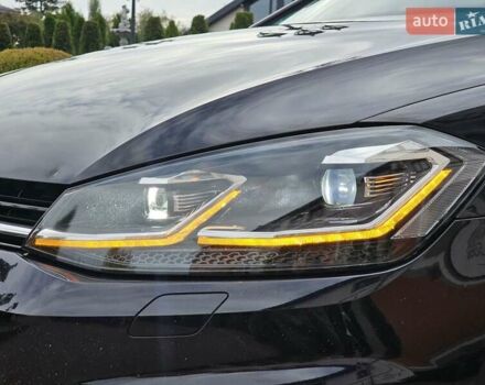 Черный Фольксваген Гольф, объемом двигателя 1.97 л и пробегом 235 тыс. км за 15950 $, фото 16 на Automoto.ua