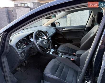 Фольксваген Гольф 2018 в Виннице на Automoto.ua Черный Фольксваген Гольф, объемом двигателя 1.6 л и пробегом 211 тыс. км за 12700 $, фото 16 на Automoto.ua