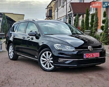 Черный Фольксваген Гольф, объемом двигателя 1.97 л и пробегом 235 тыс. км за 15950 $, фото 45 на Automoto.ua