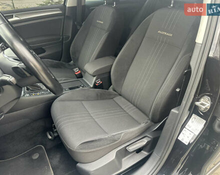 Черный Фольксваген Гольф, объемом двигателя 2 л и пробегом 270 тыс. км за 18500 $, фото 32 на Automoto.ua