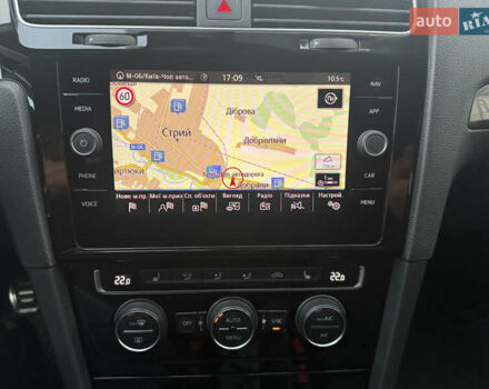 Черный Фольксваген Гольф, объемом двигателя 1.6 л и пробегом 210 тыс. км за 13650 $, фото 20 на Automoto.ua