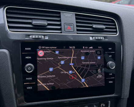 Черный Фольксваген Гольф, объемом двигателя 1.97 л и пробегом 244 тыс. км за 14700 $, фото 18 на Automoto.ua