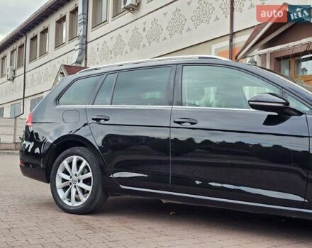 Черный Фольксваген Гольф, объемом двигателя 1.97 л и пробегом 235 тыс. км за 15950 $, фото 56 на Automoto.ua