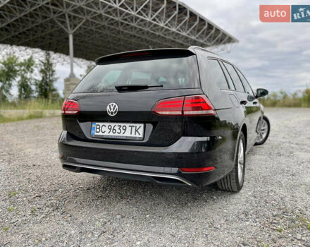 Чорний Фольксваген Гольф, об'ємом двигуна 1.6 л та пробігом 258 тис. км за 12599 $, фото 11 на Automoto.ua