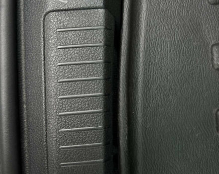 Черный Фольксваген Гольф, объемом двигателя 1.97 л и пробегом 244 тыс. км за 14700 $, фото 34 на Automoto.ua