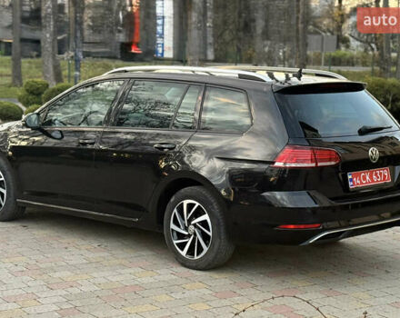 Черный Фольксваген Гольф, объемом двигателя 1.6 л и пробегом 210 тыс. км за 13650 $, фото 10 на Automoto.ua