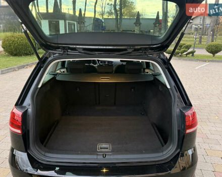 Черный Фольксваген Гольф, объемом двигателя 1.6 л и пробегом 210 тыс. км за 13650 $, фото 43 на Automoto.ua