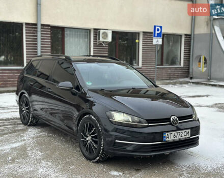 Черный Фольксваген Гольф, объемом двигателя 1.97 л и пробегом 295 тыс. км за 13500 $, фото 13 на Automoto.ua