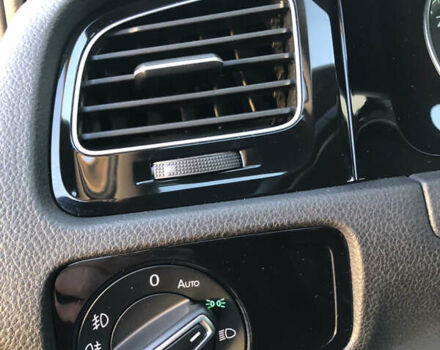 Черный Фольксваген Гольф, объемом двигателя 1.97 л и пробегом 227 тыс. км за 14950 $, фото 47 на Automoto.ua