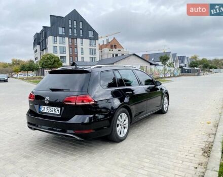 Черный Фольксваген Гольф, объемом двигателя 1.6 л и пробегом 253 тыс. км за 13750 $, фото 5 на Automoto.ua