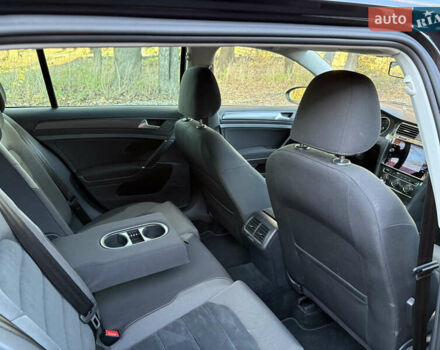 Фольксваген Гольф 2018 в Виннице на Automoto.ua Черный Фольксваген Гольф, объемом двигателя 1.6 л и пробегом 211 тыс. км за 12700 $, фото 34 на Automoto.ua