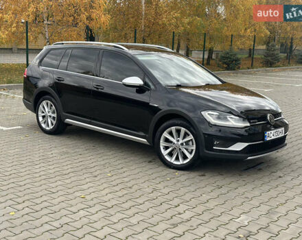 Черный Фольксваген Гольф, объемом двигателя 2 л и пробегом 270 тыс. км за 18500 $, фото 3 на Automoto.ua