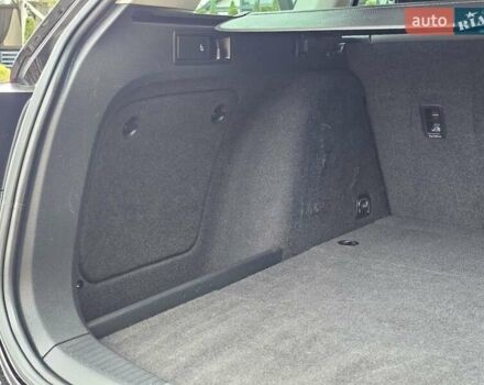 Чорний Фольксваген Гольф, об'ємом двигуна 1.97 л та пробігом 235 тис. км за 15300 $, фото 124 на Automoto.ua
