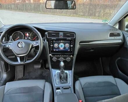 Черный Фольксваген Гольф, объемом двигателя 1.97 л и пробегом 255 тыс. км за 14300 $, фото 2 на Automoto.ua