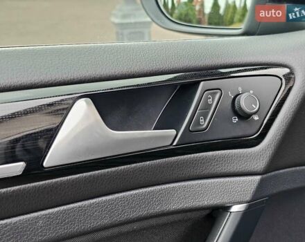 Черный Фольксваген Гольф, объемом двигателя 1.97 л и пробегом 235 тыс. км за 15950 $, фото 108 на Automoto.ua