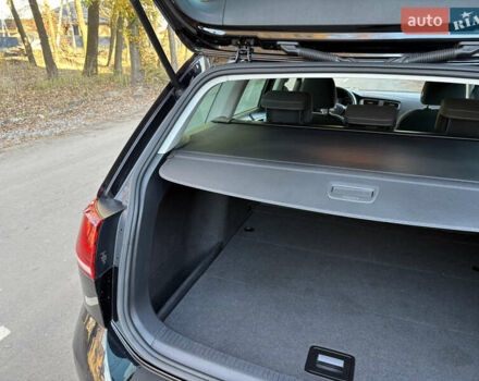 Фольксваген Гольф 2018 в Виннице на Automoto.ua Черный Фольксваген Гольф, объемом двигателя 1.6 л и пробегом 211 тыс. км за 12700 $, фото 39 на Automoto.ua